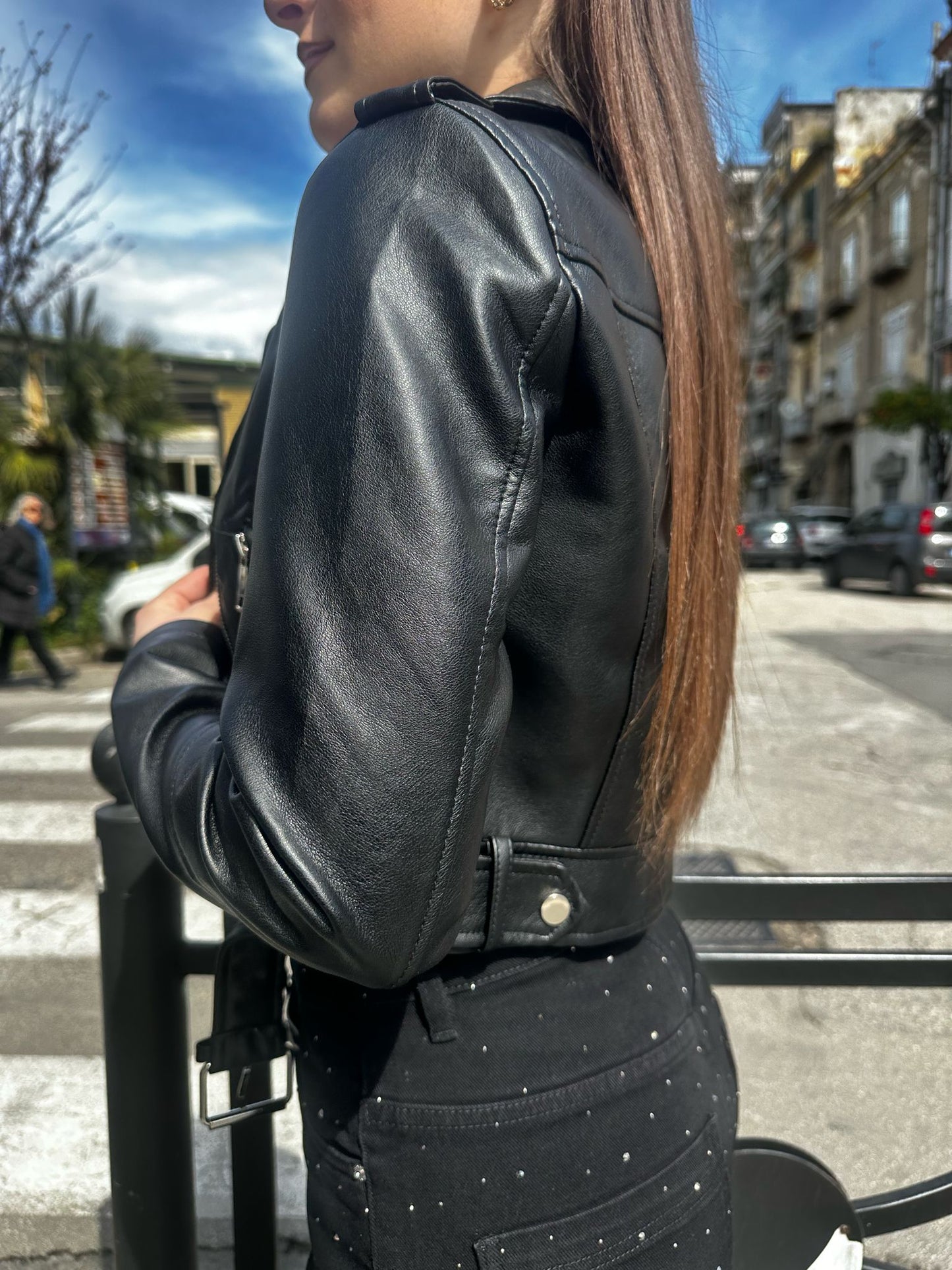 Giubbino pelle cinta nero