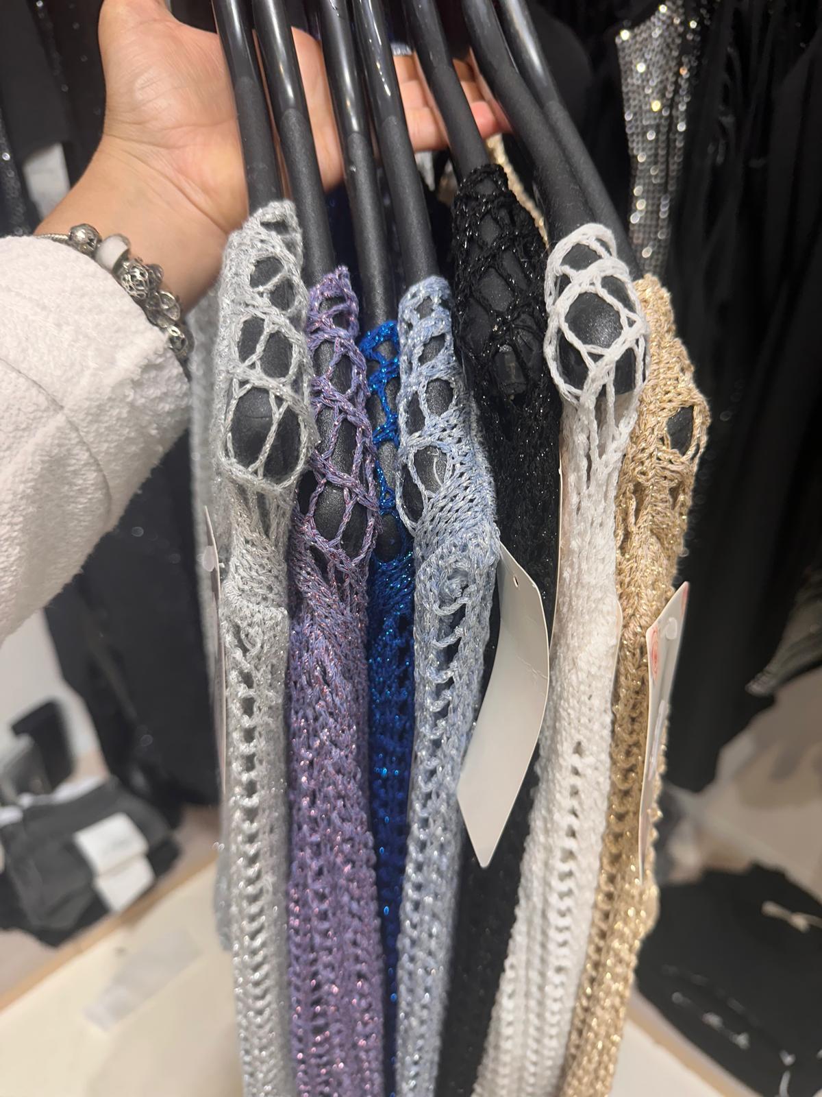 Coprispalle Ibiza disponibile in vari colori