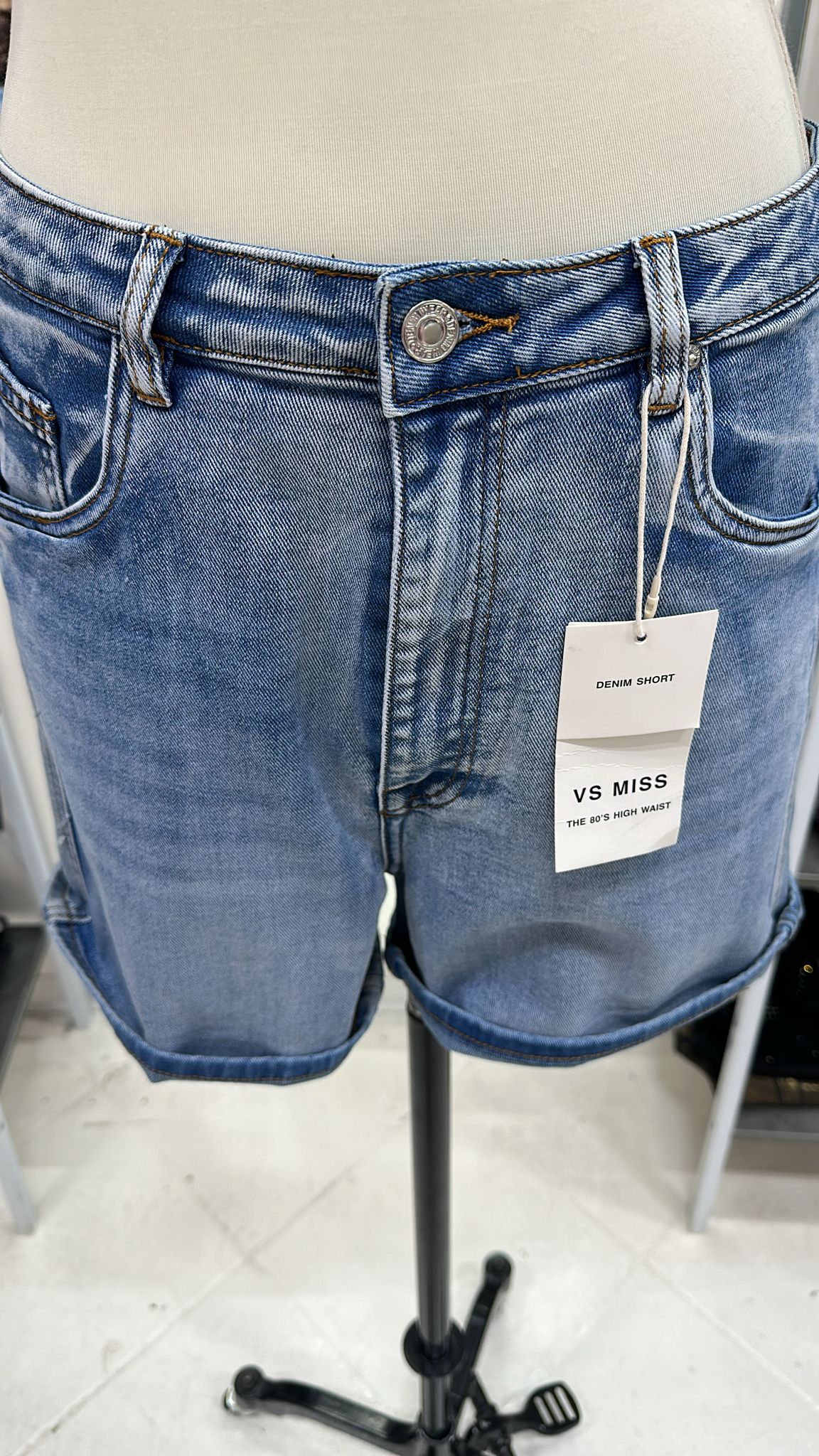 Pantaloncini jeans 46