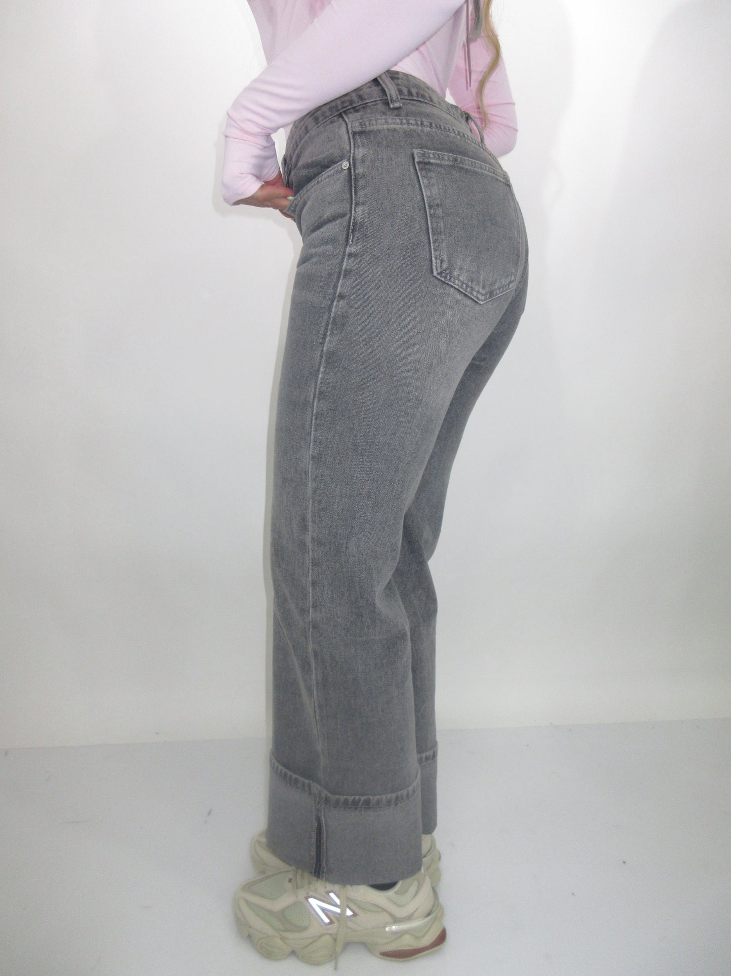 Jeans grigio pieghe