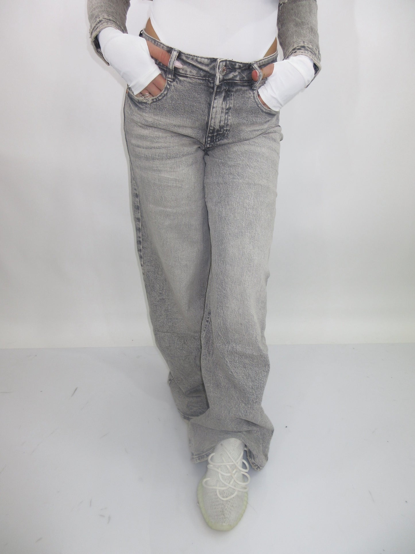 Jeans wide leg grigio chiaro