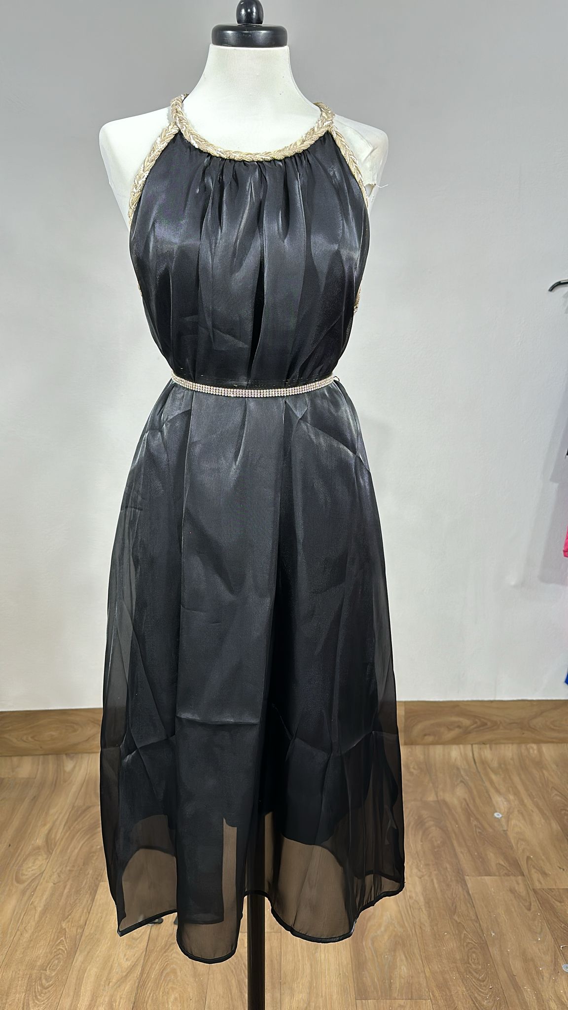 Abito organza nero